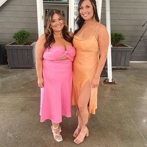 Hello Molly ‘Drinks on me Midi Dress Light Orange’ wedding guest dress